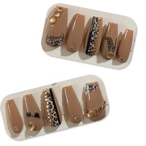 Wild Side Press On Nail Art Set Size XS